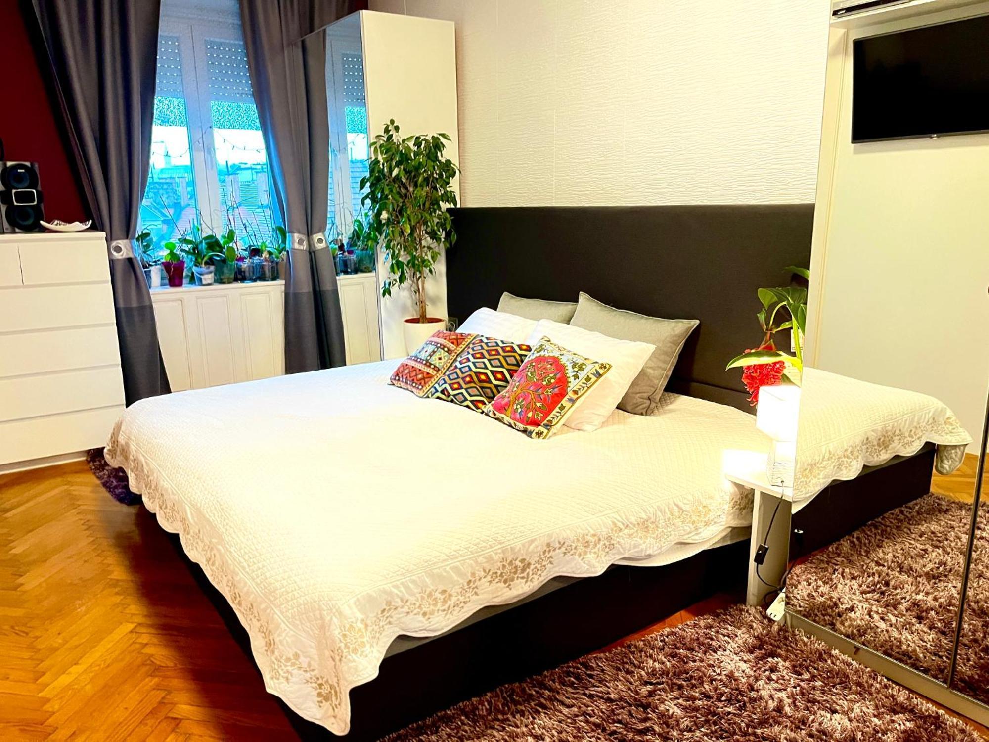 Margaret Bridge Best Spot Apartment Budapest Exterior photo